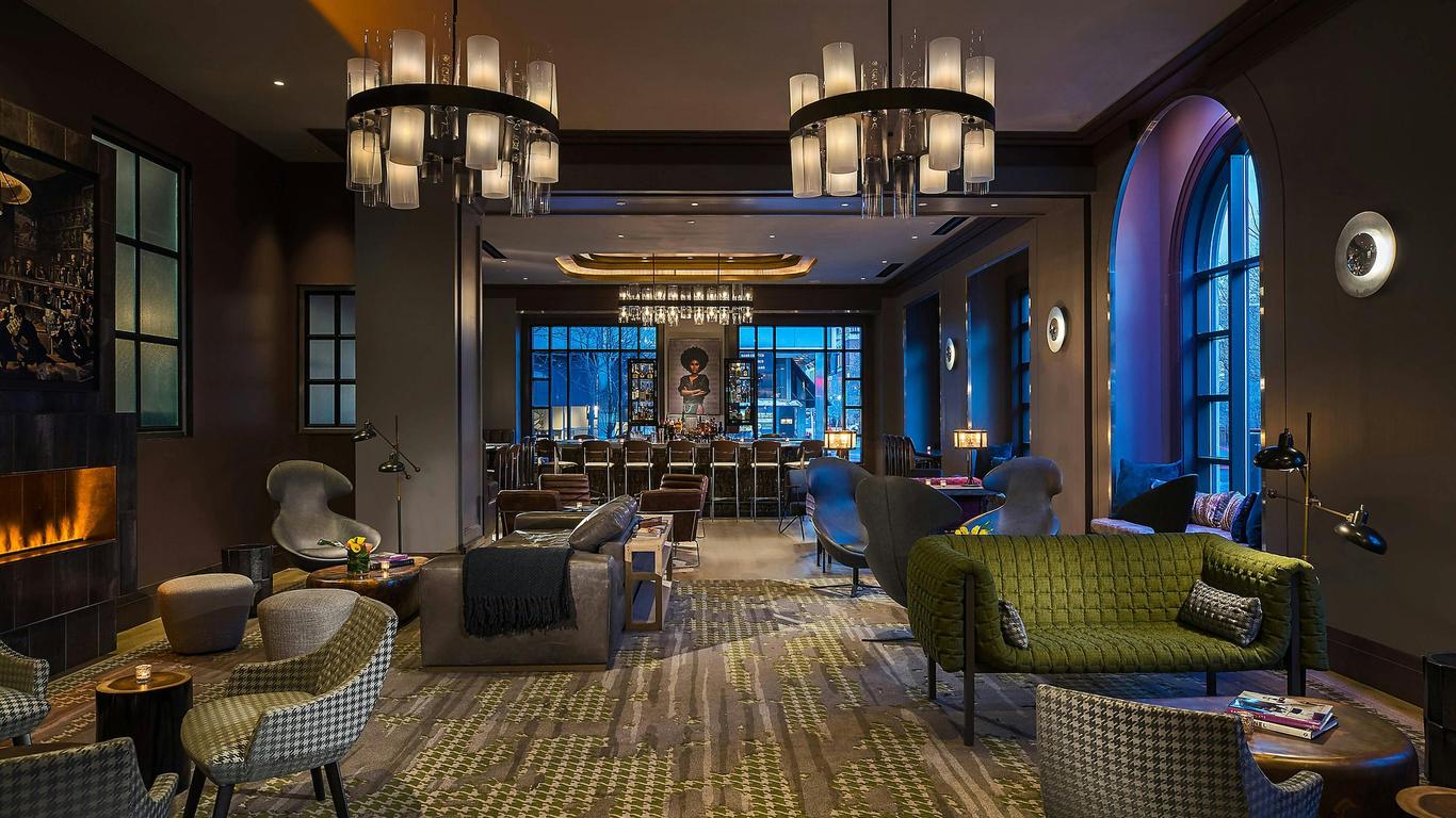 Renaissance Philadelphia Downtown Hotel