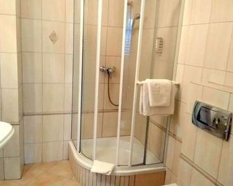 Hotel Przy Oslej Bramie - Zamek Ksiaz - Wałbrzych