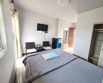 Fang Chayapa Hotel - Fang - Habitación