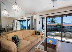 Casa De Emdeko 332 - Kailua-Kona - Living room