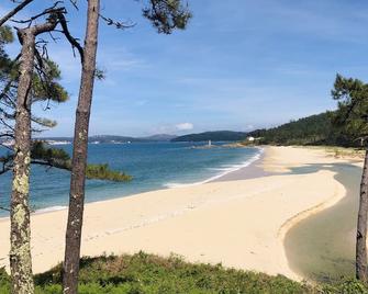 Hotel Playa De Lago - Muxia - Beach