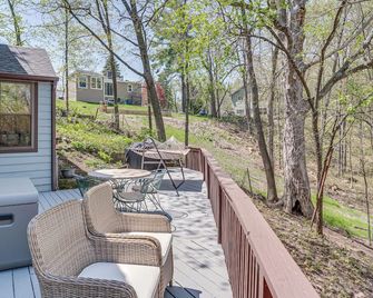 Lake Wandawega Retreat: Canoe, Fishing & Fire Pit! - Elkhorn - Balkon