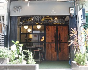 89 Bed & Studio Hostel - Phra Pradaeng - Lobby