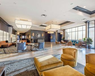Hilton Promenade at Branson Landing - ברנסון - לובי