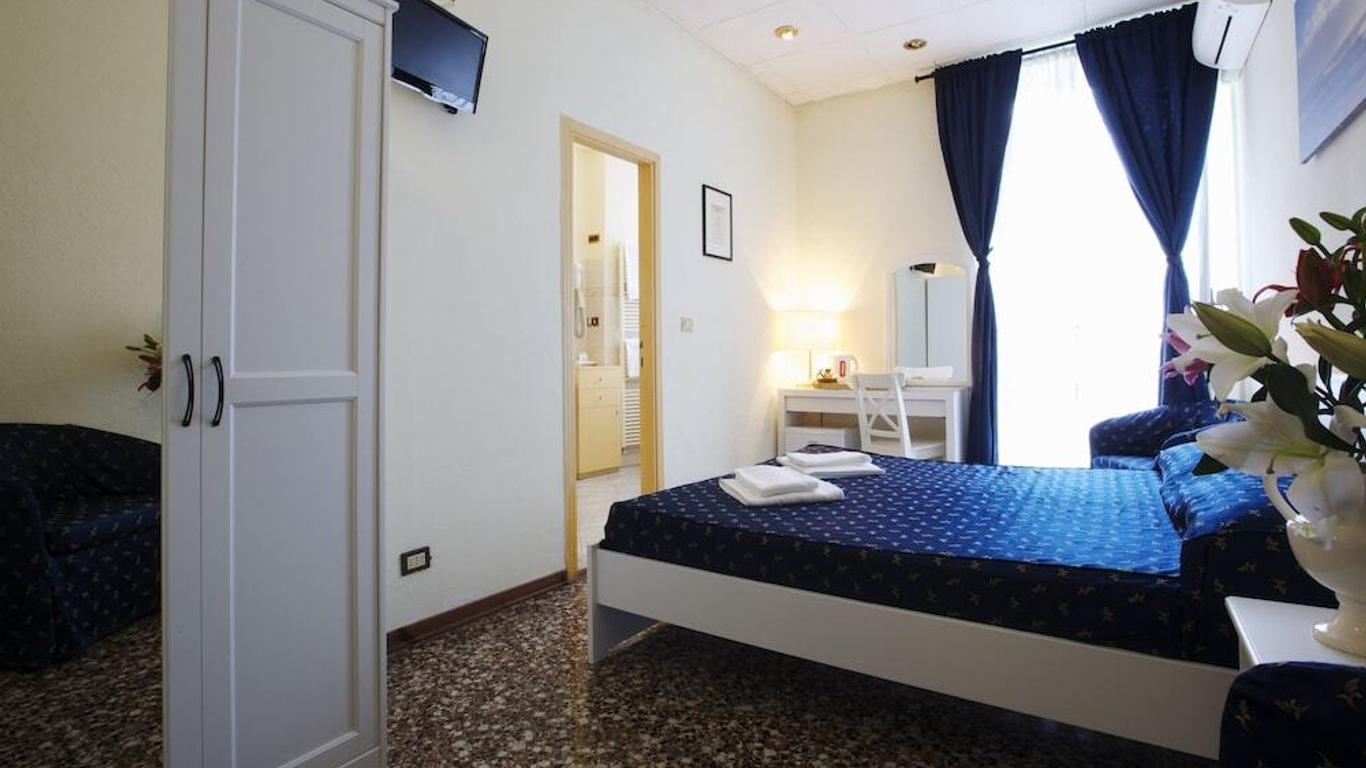 Lyric Hotel Levanto