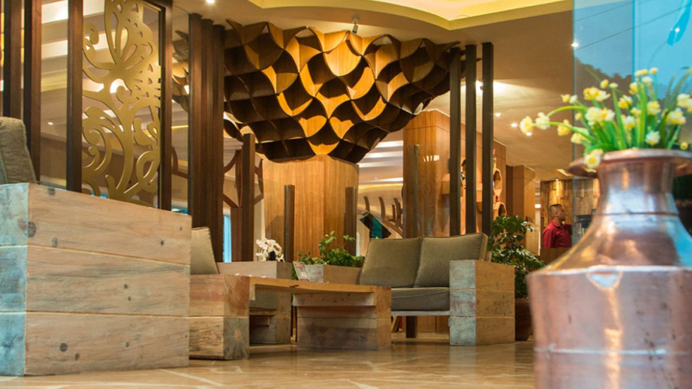 Teeka Resort Suites & Spa