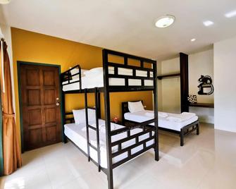 Farmsuk Residence And Resort - Ban Pak Bara - Bedroom