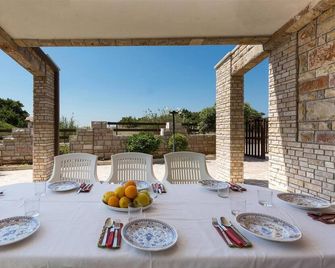 Riva del Conte by BarbarHouse - Punta Prosciutto - Patio