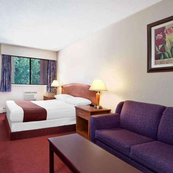 Deer Park Inn Red Deer