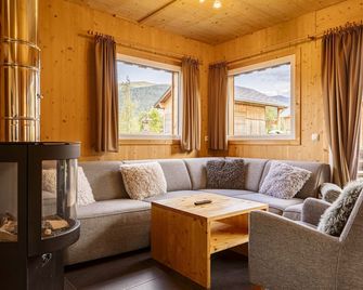 Chalet # 65b with 4 Bedrooms, sauna & whirlpool - Katsch an der Mur - Salon