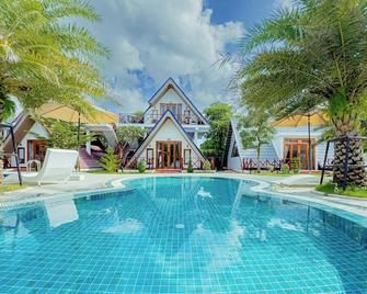 Zodiac Bungalows - Kampot - Pool