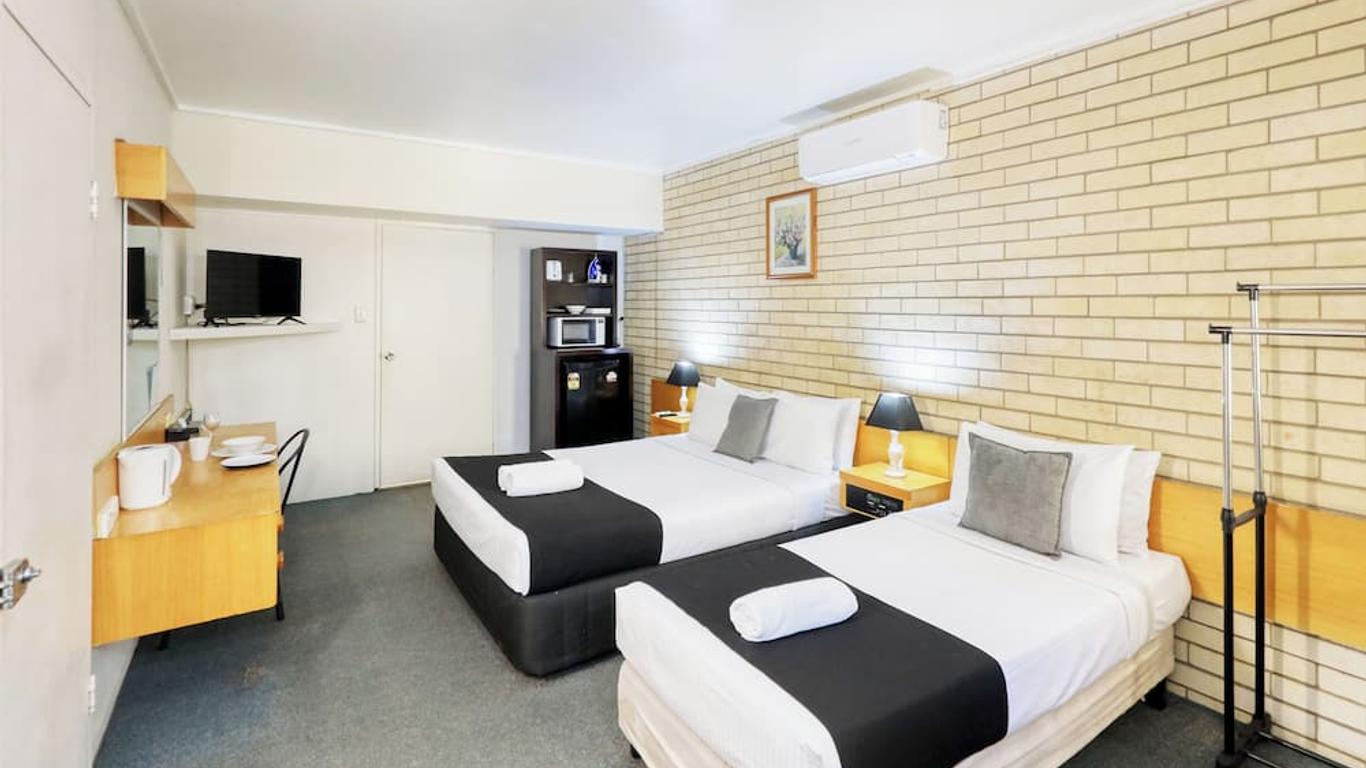 Tropical Gateway Motor Inn