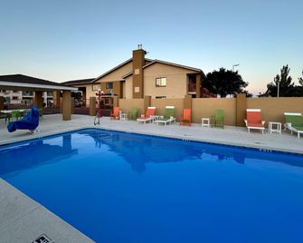 Quality Inn Holbrook - Holbrook - Pool