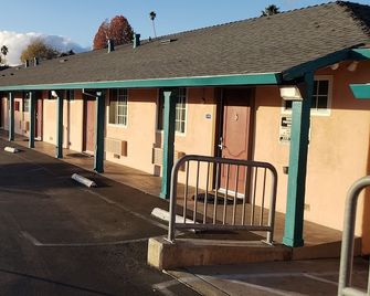 Riverside Inn & Suites Santa Cruz - Santa Cruz - Extérieur