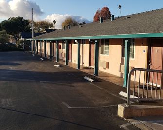 Riverside Inn & Suites Santa Cruz - סנטה קרוז - נוף חיצוני