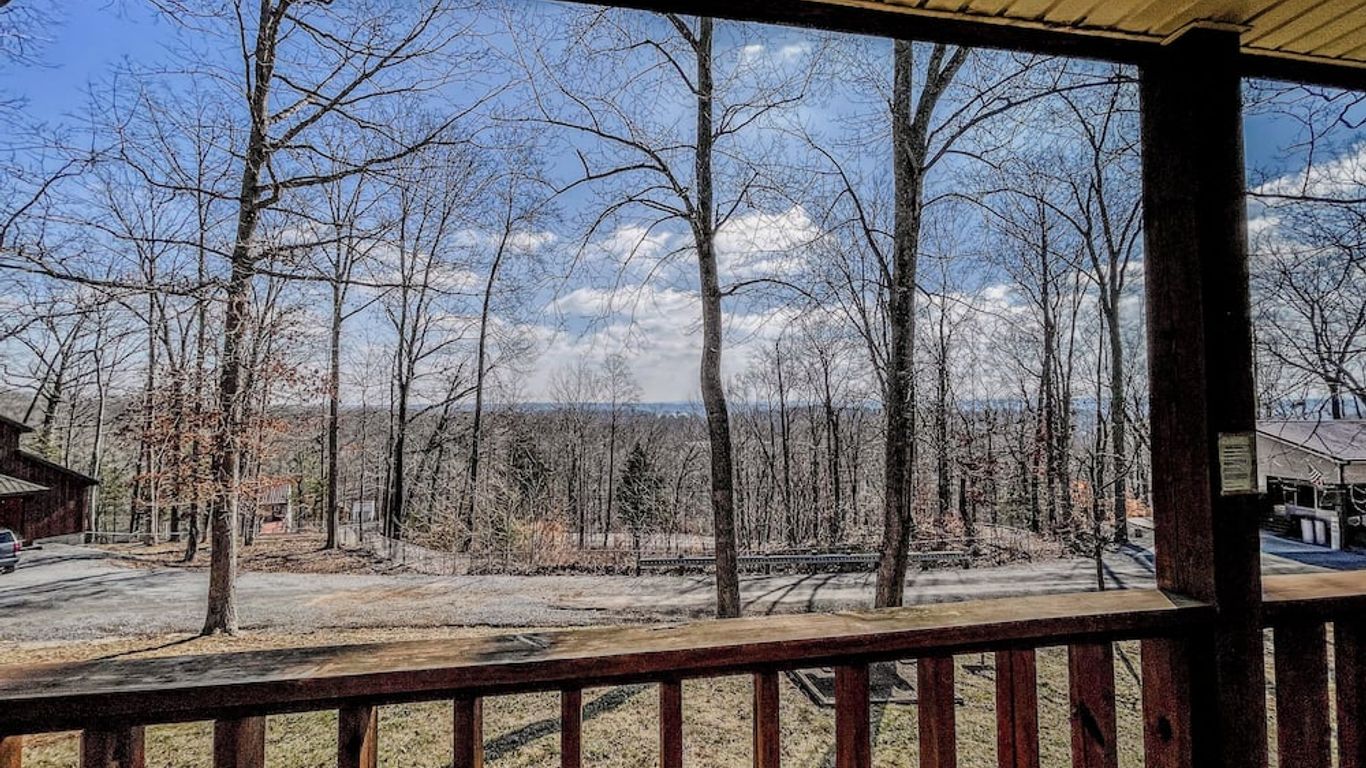 Timber Pointe Resort