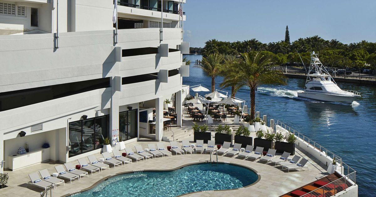 Waterstone Resort & Marina Boca Raton, Curio Collection by Hilton a