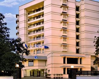 Fortune Inn Haveli, Gandhinagar - Member Itc Hotels' Group - Gandhinagar - Building