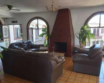 Hotel Los Arcos - Parral