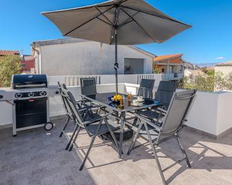 Apartment Gerzic - Vir - Balkon