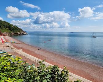 Rose Court Holiday Apartments - Torquay - Παραλία
