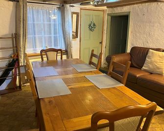 15th Century Thatched Cottage - Cambridge - Dining room