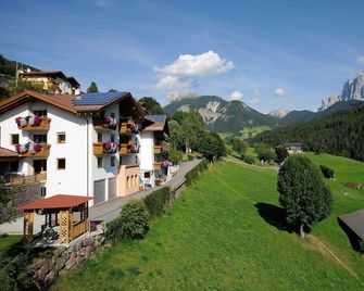 Residence Töglhof - Funes/Villnöß - Вигляд зовні