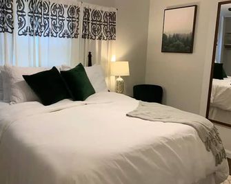 The Restful Ranch - Mansfield - Bedroom