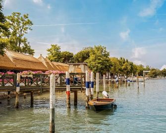 Flat with shared pool-Beahost - Caorle