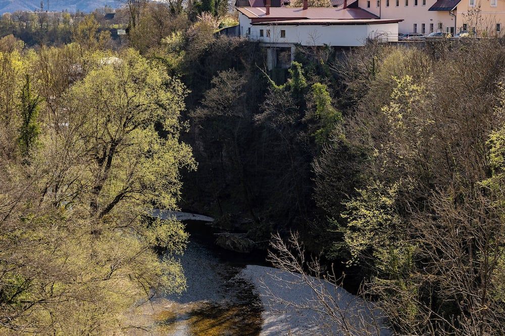 Old Town Guest Accommodation - Kranj - Außenansicht
