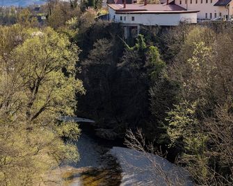 Old Town Guest Accommodation - Kranj - Außenansicht