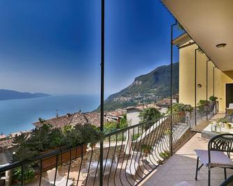 Rustico Kristi - Theater Home - Tignale - Balkon