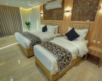 Grand Season Hotel - Акаба - Спальня