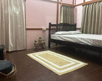 Heritage House Shillong - Shillong - Bedroom