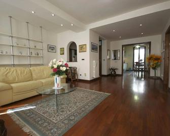 B&B Patrizio - San Benedetto del Tronto - Olohuone