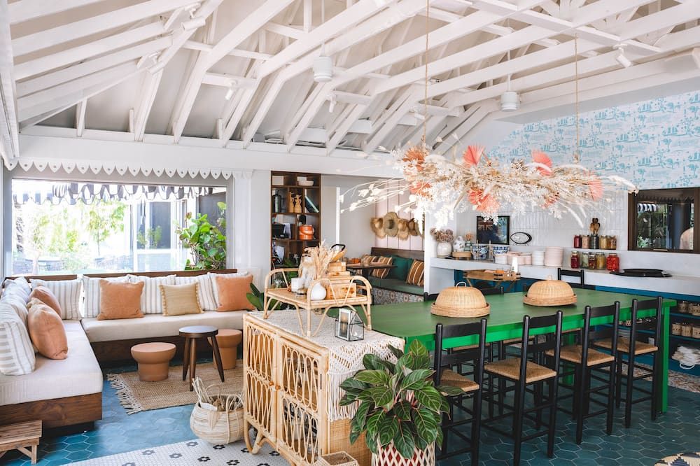 هامبتون باي هيلتون جراند كايمان سيفين مايل بيتش - جورج تاون - ردهة