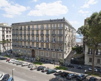 Areamare - נאפולי - בניין