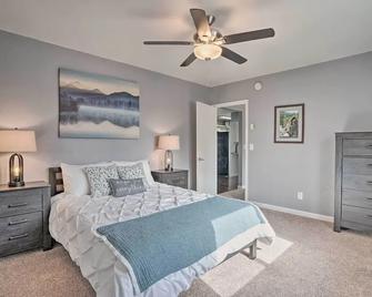 Pet-friendly Canon City Home w/ Fenced Yard! - Cañon City - Habitación