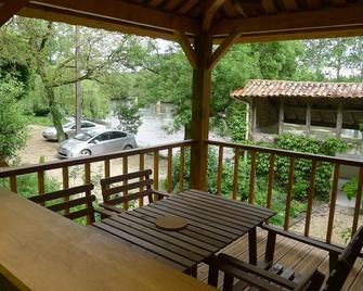 Cottages In A Mill On The Dronne River - La Gloriette - Ribérac - Balcony