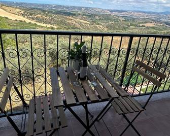 Casa vacanze Villa Raffaella - Lanciano - Balcony