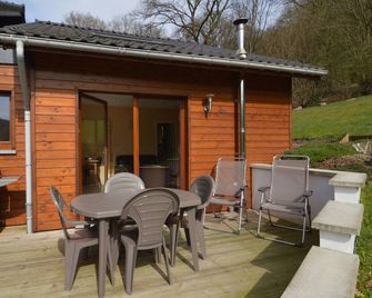 Cozy Cottage in Aywaille With Valley View - Aywaille - Patio