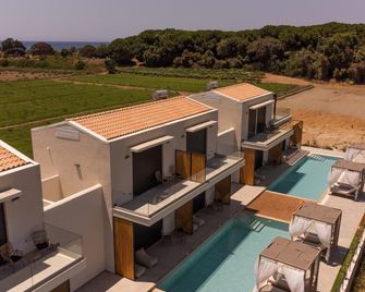 Salt Boutique Hotel - Kourouta - Building