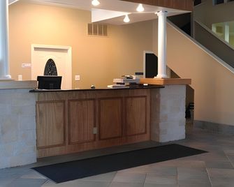 Flagship Inn - Brownwood - Recepción