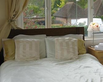 Savannah Bed And Breakfast - וירג'יניה ווטר - חדר שינה