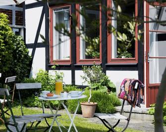 Hotel Kockska Gården - Simrishamn - Патіо
