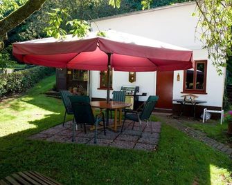 Ferienwohnung Zum Deichgrafen - Losheim am See - Innenhof