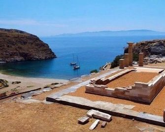 Aigis Suites Kea - Korissia