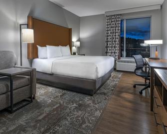 La Quinta Inn & Suites by Wyndham Flagstaff East I-40 - Flagstaff - Bedroom