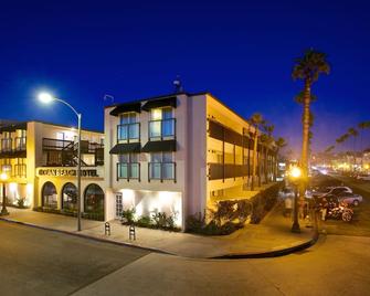 Ocean Beach Hotel - San Diego - Building