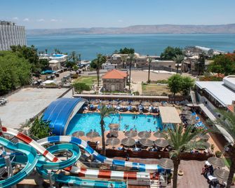 מלון לאונרדו קלאב טבריה - טבריה - בריכה